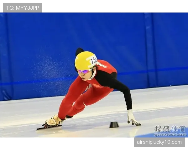 科利尔手术恢复时间线：3月24日接受左脚踝手术，预计6月初回归