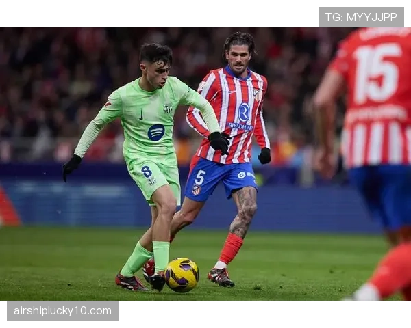 马德里竞技与中场核心德保罗完成续约至2028年